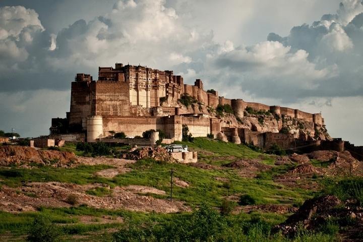 Private 3-Day City Tour of Jodhpur: Mehrangarh Fort, Jaswant Thada with Transfer