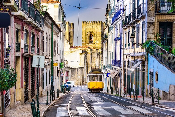 Best of Lisbon Tour, 5 days with Sintra, Cascais and Evora
