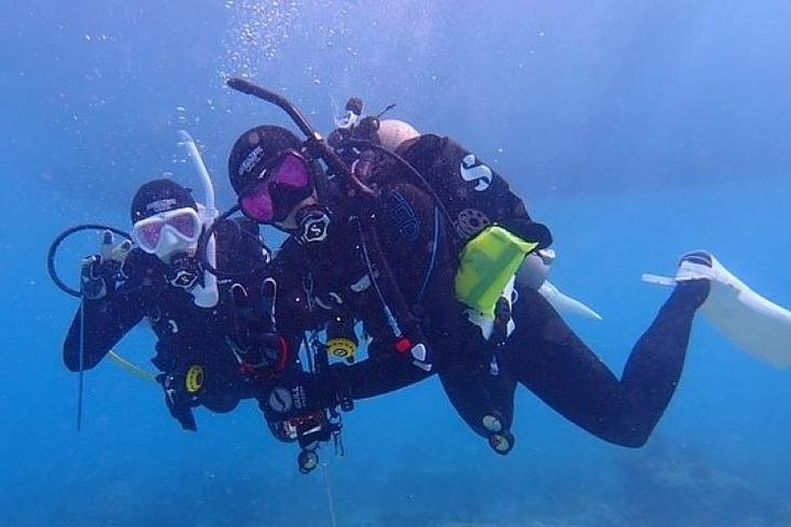 Scuba Diving & Water Sports