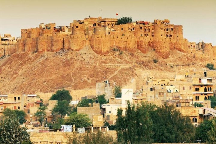 3-Day Private Tour of Jaisalmer with Desert Camp Experience