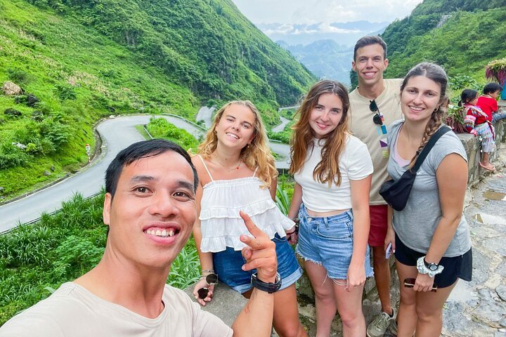 Ha Giang Loop 4D/3N Private Room + Free Stay Hotel 1N before tour